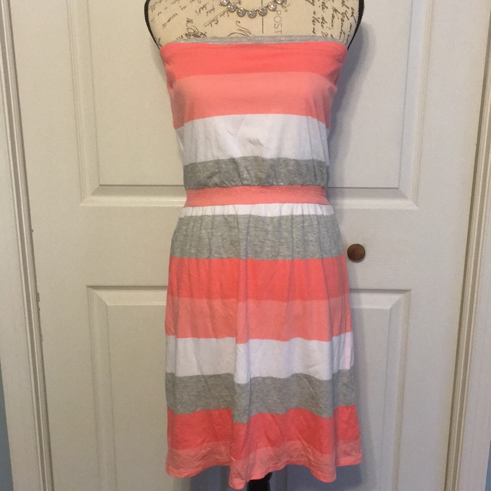 Banana Republic Strapless Dress